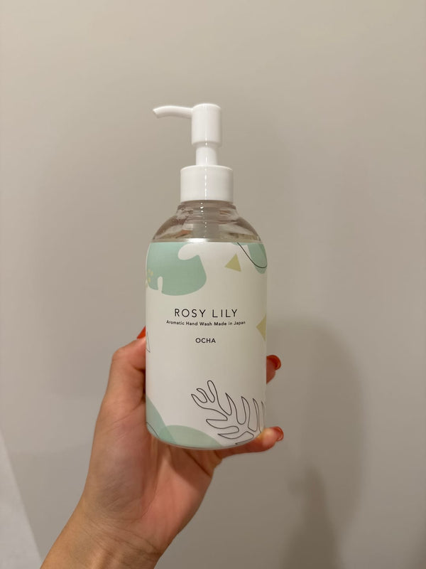 Customer photo of Aromatic Hand Wash 295ml / 10fl oz GREEN TEA
