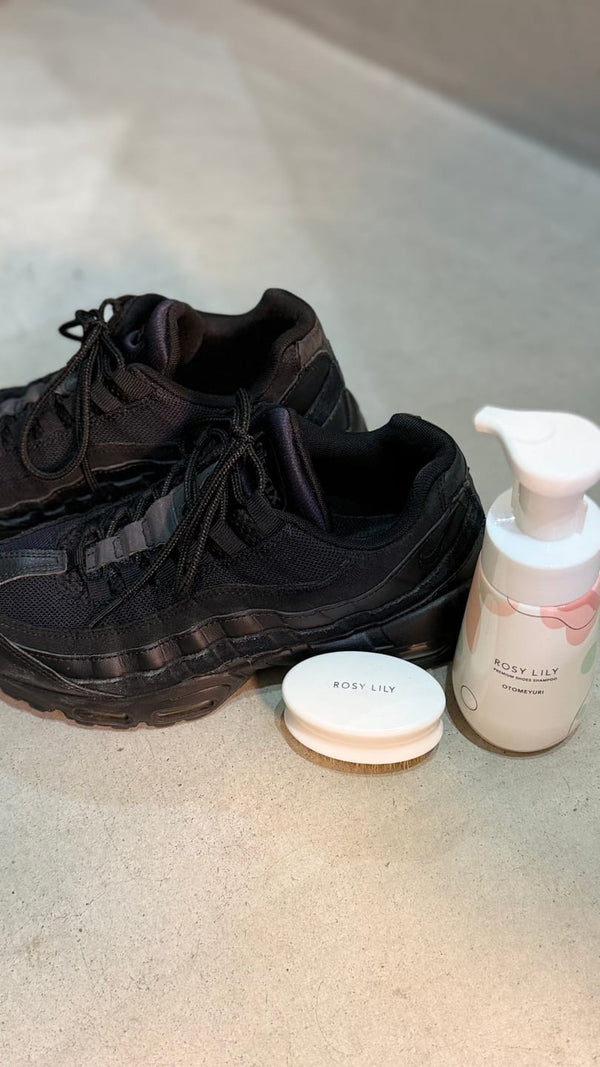 Customer photo of Premium Shoe Shampoo Refill pack 200ml (~6.76 fl oz)